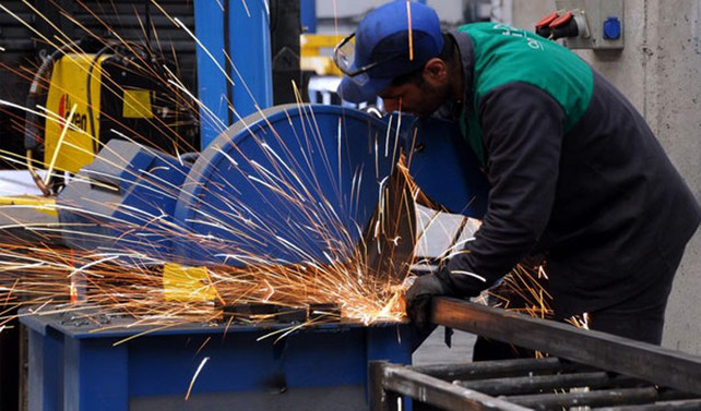 İmalat PMI, şubatta 4 ayın zirvesinde