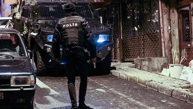 İstanbul'da terör örgütü DHKP/C'ye operasyon