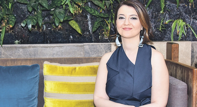 “İnsanlar iyi hissetsinler diye çaba gösteriyoruz”