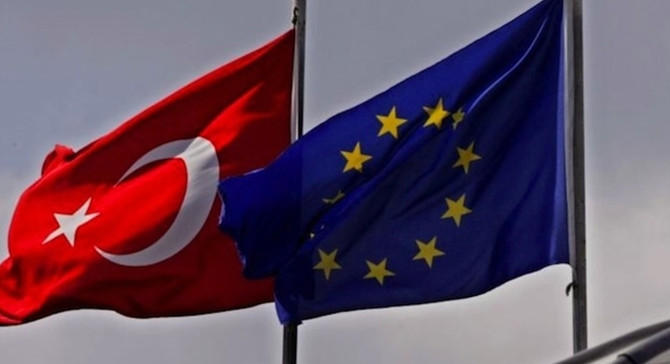 İlişkilerimizin gerildiği ülkelerle ticarette eksideyiz