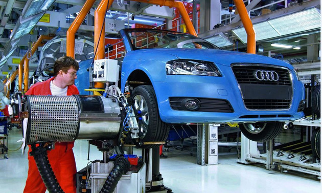 Audi'nin üretim merkezinde arama yapıldı