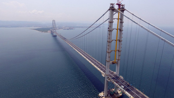 Osmangazi Köprüsü'ne 3.5 milyar dolarlık sigorta