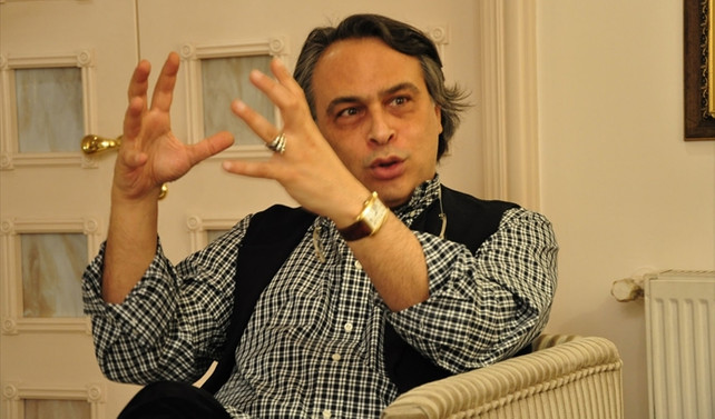 Barbaros Şansal hakim karşısında