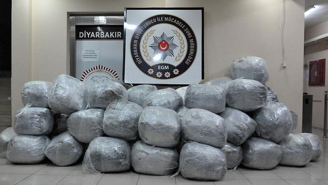 2,7 ton uyuşturucu ele geçirildi