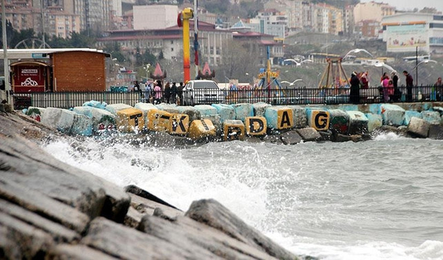 Deniz ulaşımına lodos engeli