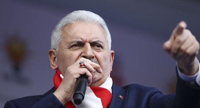 Başbakan Yıldırım: Teröristler kol kola girmişler 'hayır' kampanyası yapıyor