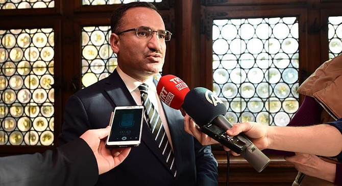 Almanya'da Bozdağ'ın katılacağı etkinlik engellendi