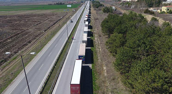 Kapıkule Sınır Kapısı'nda tır kuyruğu