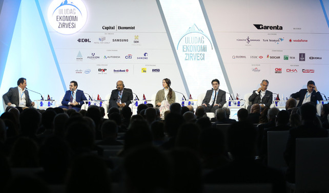 'Bir kurumun projeleri toplumsal problemleri çözemez'