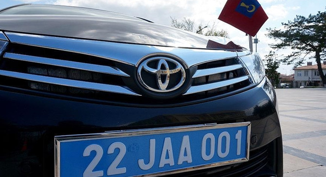Jandarmada plakalar değişti