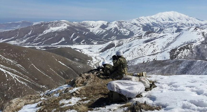 Bitlis'te 12 terörist etkisiz hale getirildi