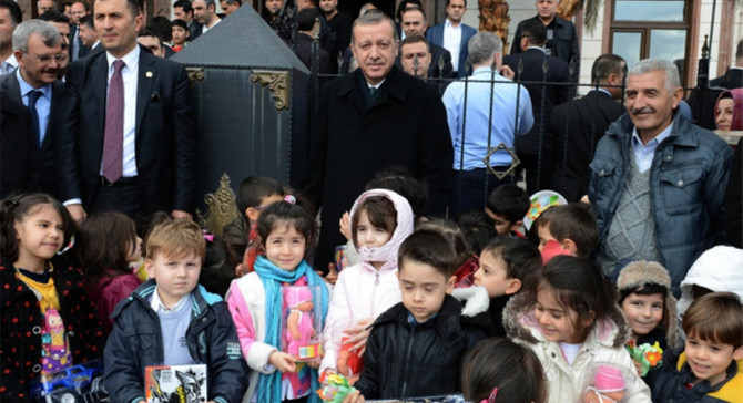 'Oyuncak araba' üretecek 'babayiğit' yok mu?