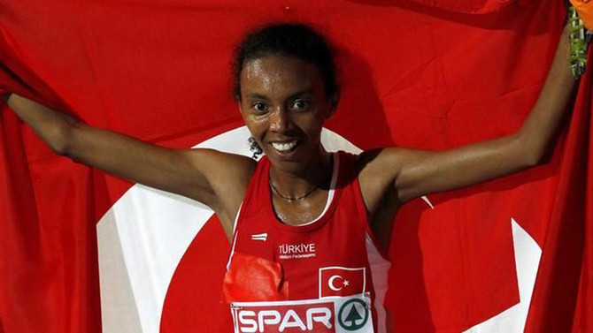 Türk atletlere doping cezası