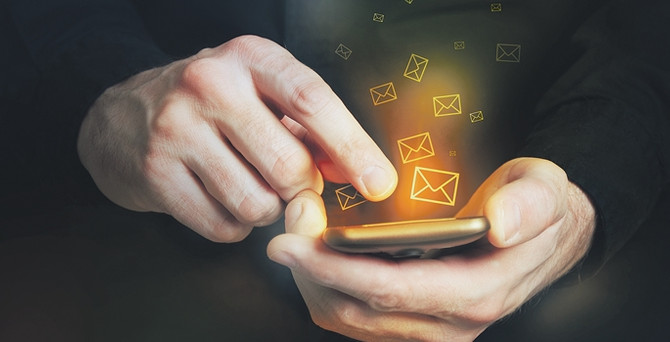 SMS öldü, yaşasın RCS!