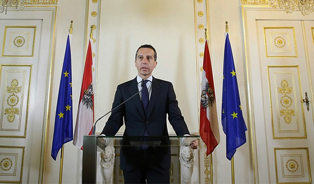 Kern: Türk siyasetçilere yasak çağrısı yaptı