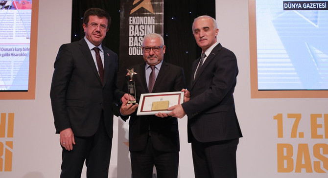 DÜNYA'ya 'Yılın Ekonomi Yayını' ödülü