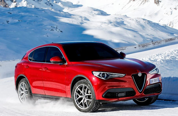 Alfa Romeo'un ilk SUV'u Türkiye'ye geliyor