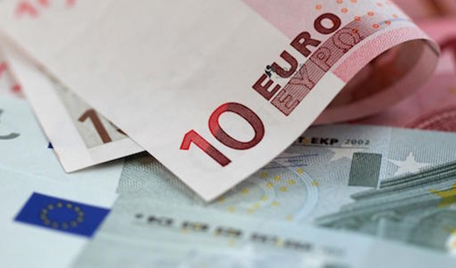 'Draghi' sonrası euro, 4 lirayı aştı