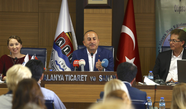 Ruslara kimlikle seyahat hakkı