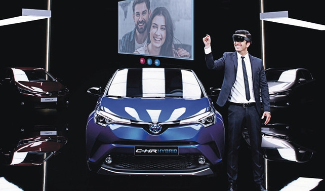 Toyota ilk 'interaktif showroom'u Türkiye’de kullanıma sunuyor