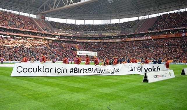 Derbiyi çocuklar kazandı