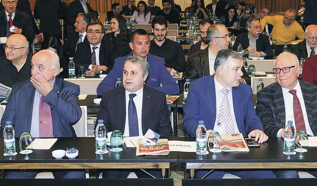 ‘Küreselleşme; istihdam sorununu ve fakirliği getirdi’