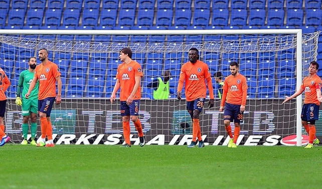 PFDK'dan Başakşehirli futbolculara ceza