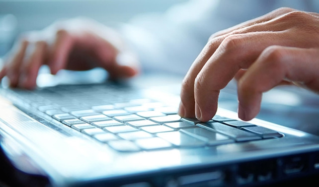Booking.com'a yasak rakiplerine yaradı