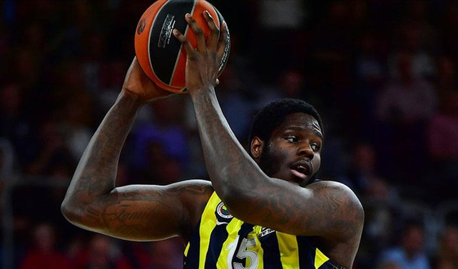 Fenerbahçe Bennett ile yollarını ayırdı