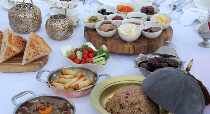 Ramazan'a özel iftar sofraları (2)
