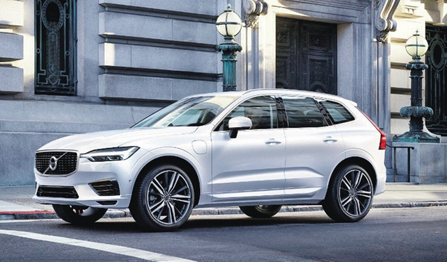 Yeni Volvo XC60 en güvenli otomobillerden biri olacak