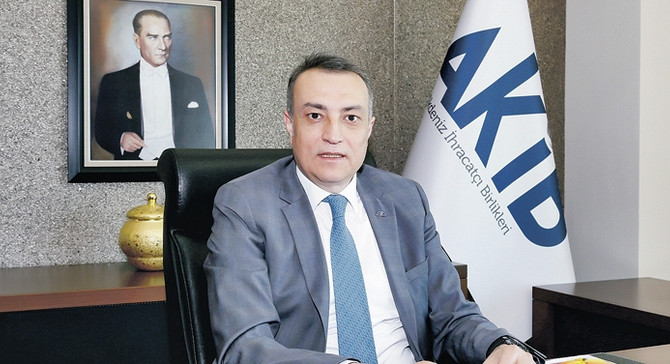 ‘Büyümenin odağı ihracat olmalı’