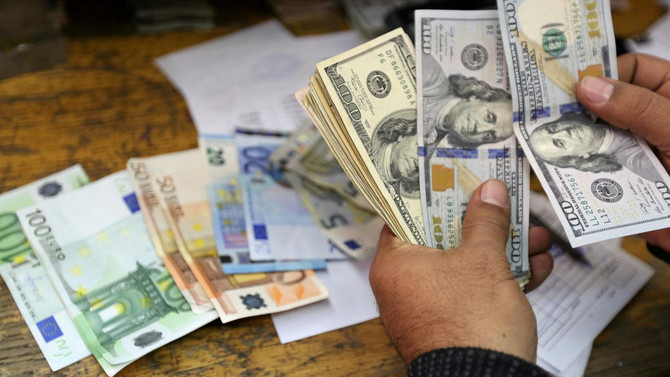 '1 dolar 1 euro olur mu?' 3 aydır rafta