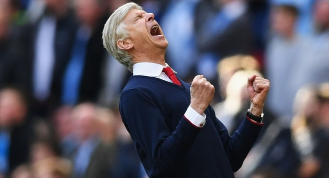 Arsenal, Wenger'le sözleşme yeniledi