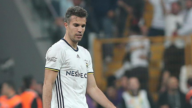 Van Persie ifadeye çağrıldı