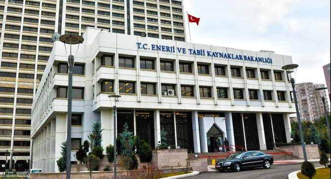 Bakanlık petrol işletme ruhsatlarını onayladı