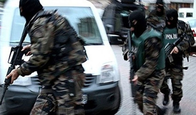 İstanbul'da DEAŞ'a operasyon: 13 gözaltı