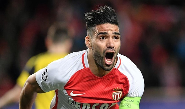 Monaco, Falcao'nun sözleşmesini uzattı