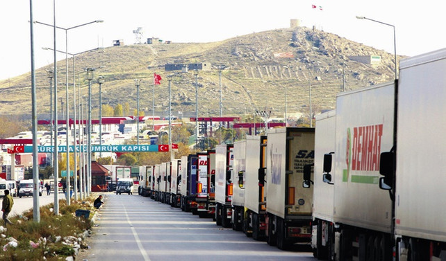 İran takas istiyor, ihracatçı ‘önce gümrüğü çöz’ diyor
