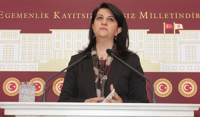 Pervin Diyarbakır Adliyesi'nde ifade veriyor