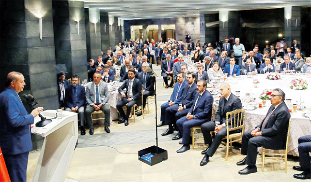 Erdoğan: Türkiye 2017’de yüzde 5’in üzerinde büyüyecektir