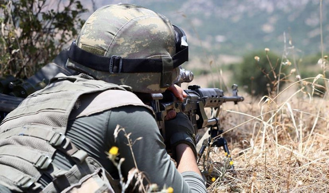 2'si yeşil ve gri listede 16 terörist öldürüldü