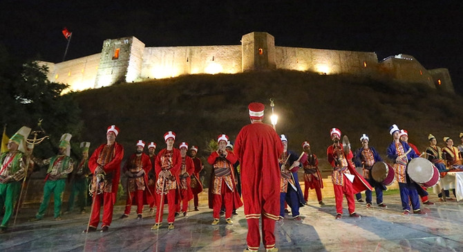 Gaziantep'te iftardan sahura bir Ramazan gecesi