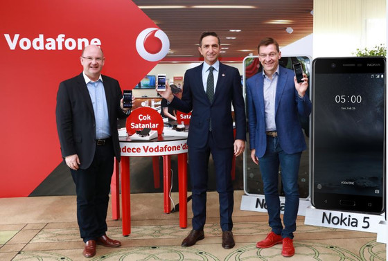 Nokia, Vodafone işbirliğiyle Türkiye pazarına geri dönüyor