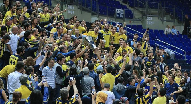 Fenerbahçe'den basketbolda kombine rekoru