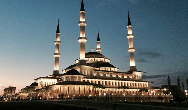 Kadir Gecesi dualarla idrak edildi