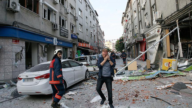 Bakırköy'de doğalgaz patlaması