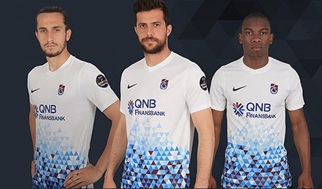 Trabzonspor'un formaları yarın satışa çıkıyor