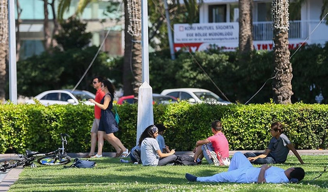 Bayramda 5 ilde sıcaklıklar mevsim normallerinin üzerinde