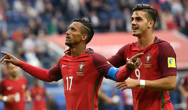 Portekiz ve Meksika adlarını yarı finale yazdırdı